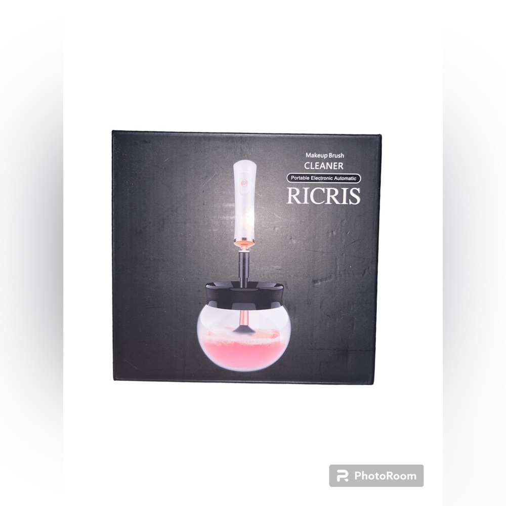 NWT RICRIS Automated Makeup Brush Cleaner